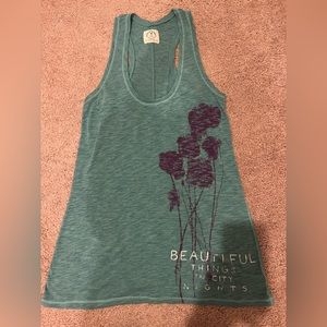 2 summer tanks tops